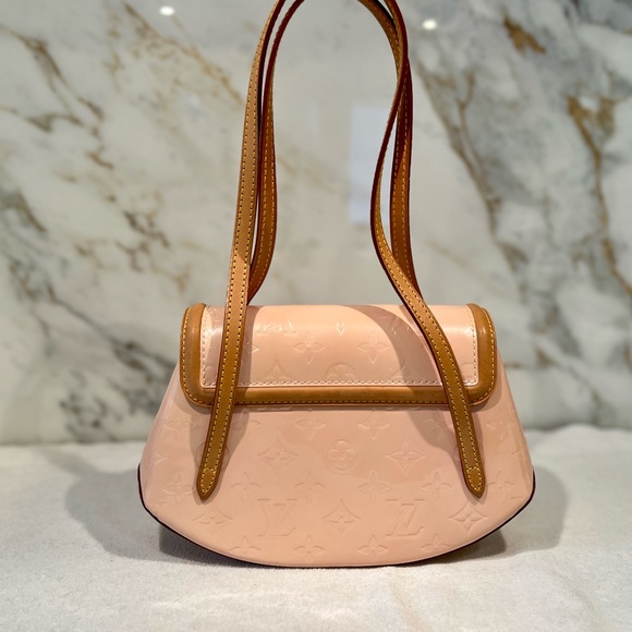 Louis Vuitton Louis Vuitton Pink Vernis Leather Biscayne Bay PM - Picture 7 of 11